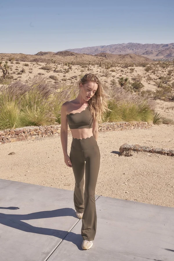 High-Waist Flare Legging - Forest
