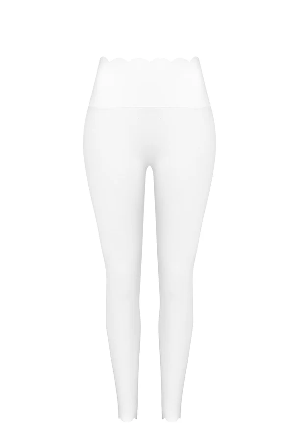 High-Waist Scallop Scrunch Legging - Ivory