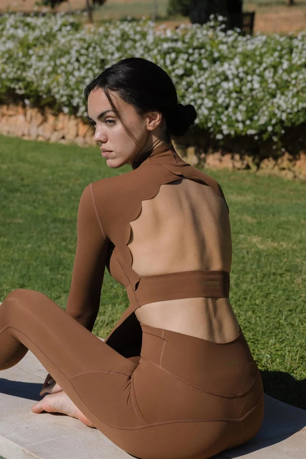 Open Back Long Sleeve Crop Top - Roasted Cocoa