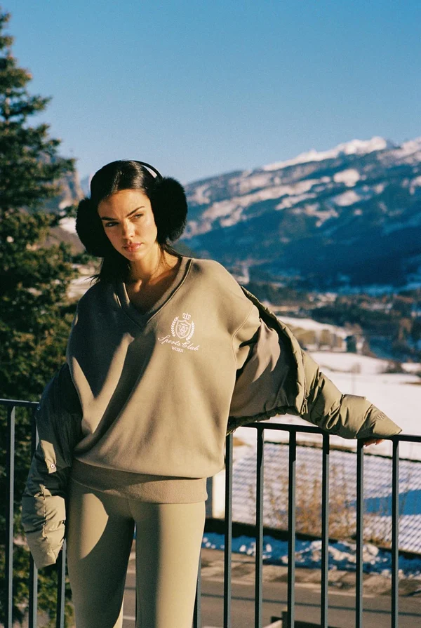 Retro Warm V-Neck Sweatshirt - Muted Khaki