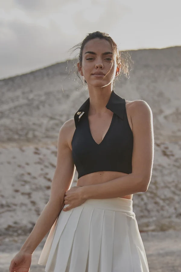 Sleeveless Polo Bra - Black